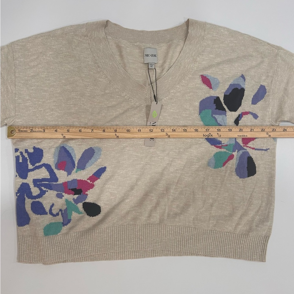 NWT NIC+ZOE BLOOMING SHORT V SWEATER. Size XL - Picture 8 of 9